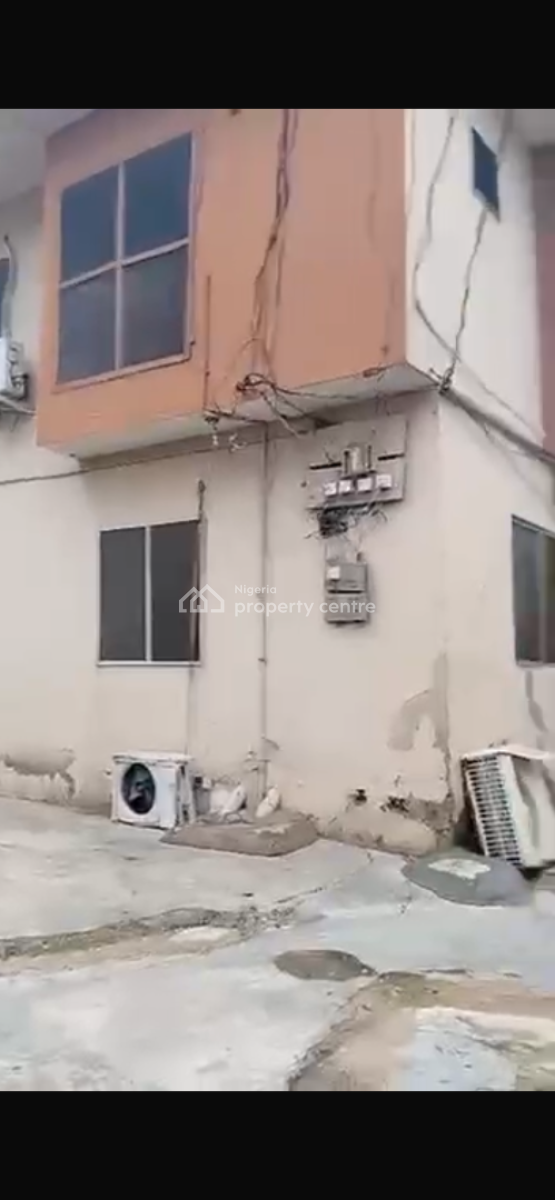 4 Units of 3 Bedroom Flats, Off Hebert Macaulay Street, By Adekunle B/stop - Ebute Metta/yaba.*, Adekunle, Yaba, Lagos, Block of Flats for Sale