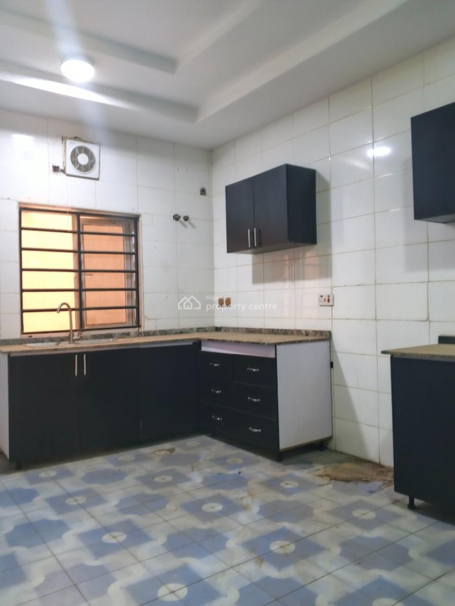 4 Bedroom Terrace Duplex with a Bq Attached, Guzape District, Abuja, House for Rent