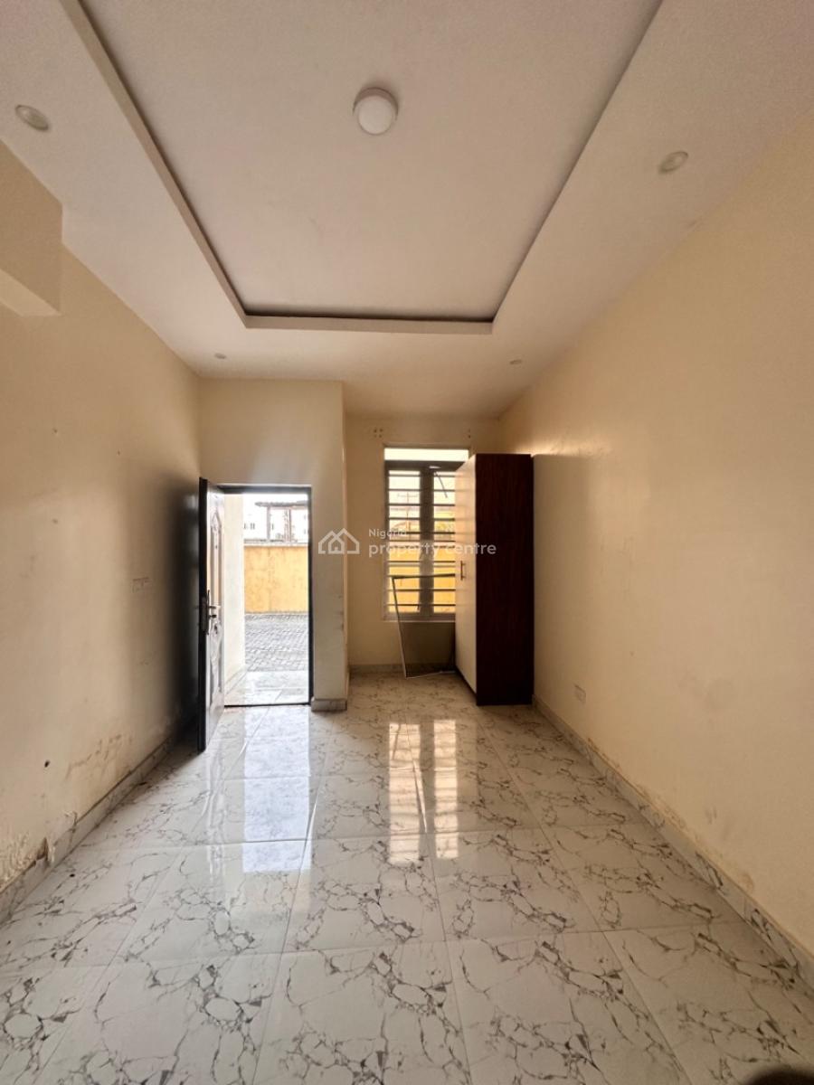 Clean Self Contained in a Secured Estate, Not Shared Apartment, Oral Estate, Lekki, Lagos, Self Contain (single Rooms) for Rent