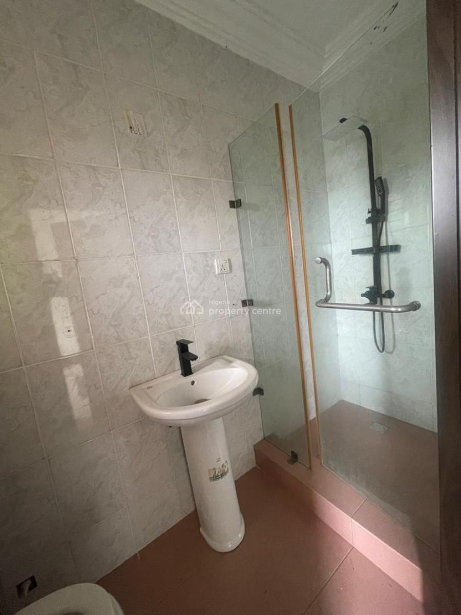 Spacious Studio Apartment in a Secure Estate, New Horizon., Lekki Phase 1, Lekki, Lagos, Self Contain (single Rooms) for Rent