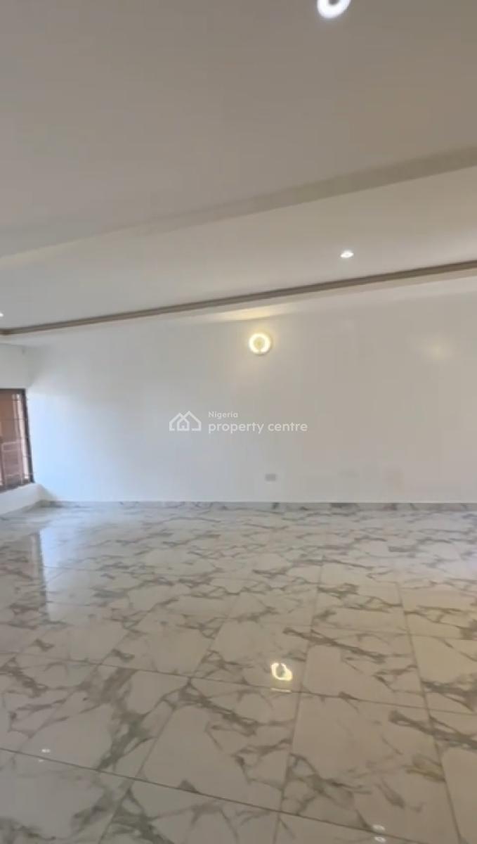 2 Bedroom Apartment, Tarred Road, Katampe Extension, Katampe, Abuja, Flat / Apartment for Rent