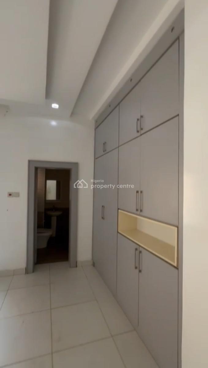 2 Bedroom Apartment, Tarred Road, Katampe Extension, Katampe, Abuja, Flat / Apartment for Rent