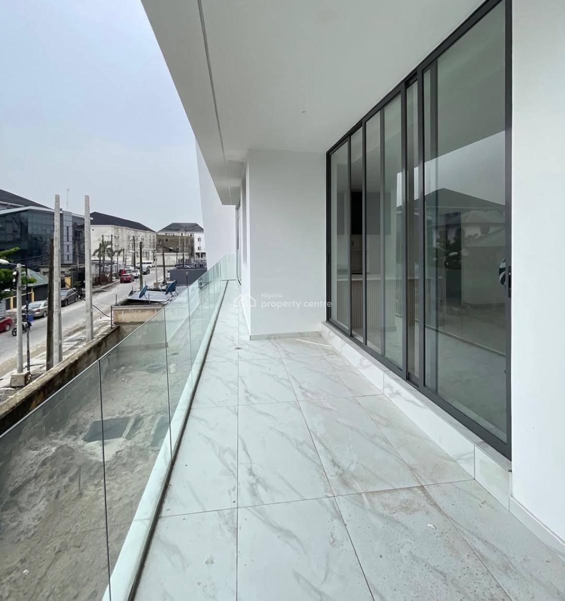 Lovely 2 Bedroom Apartment with Bq, Lekki Phase 1, Lekki Phase 1, Lekki, Lagos, Block of Flats for Sale
