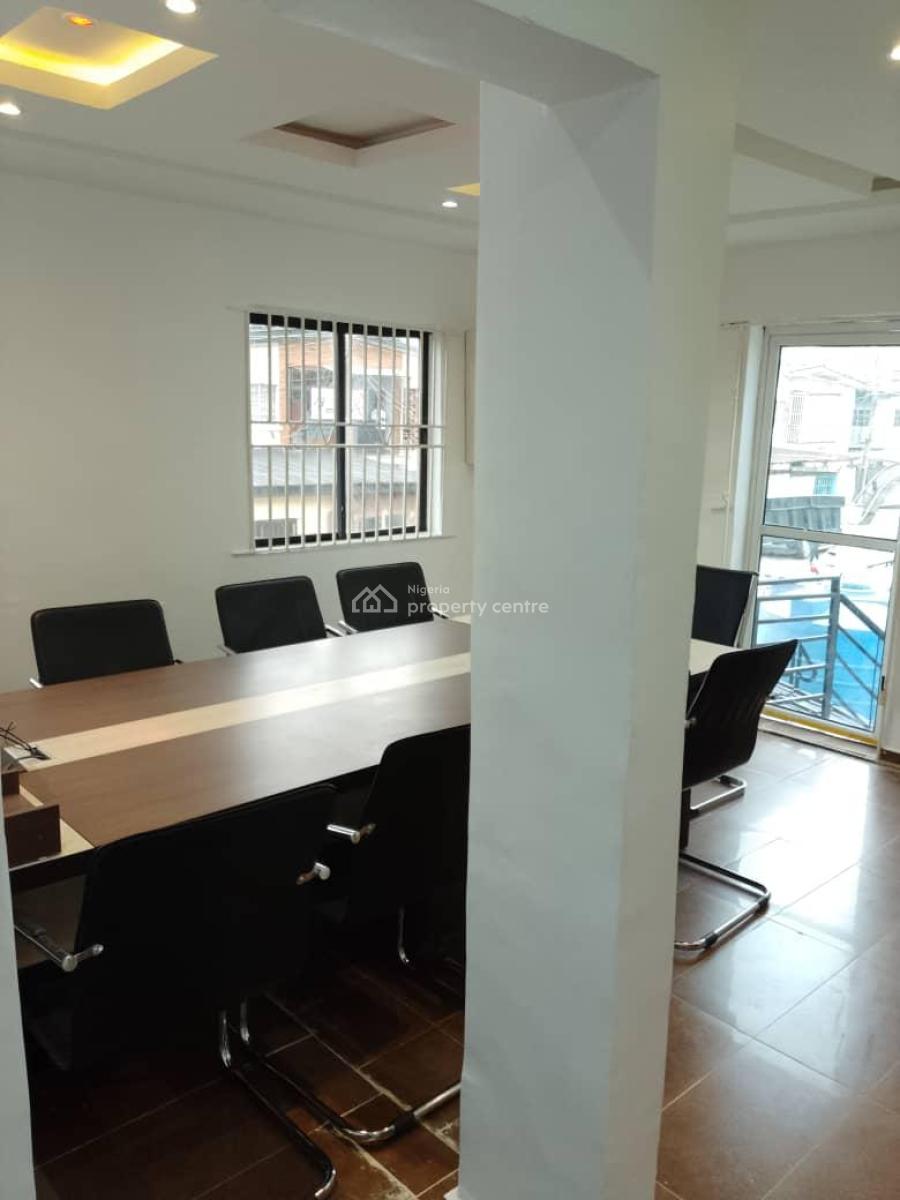 Executive 3 Bedroom Office + Conf Room+ Reception, Ikeja, Lagos, Commercial Property for Rent