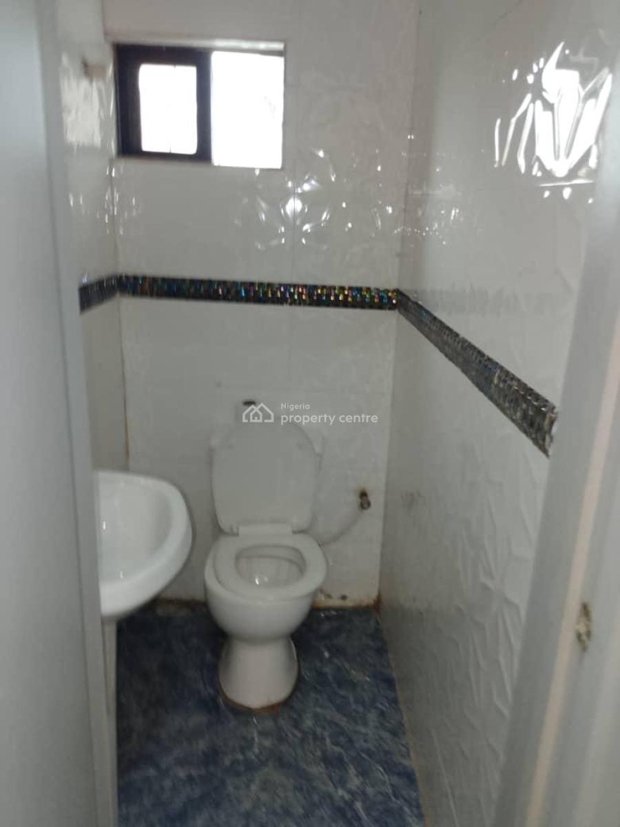 Executive 3 Bedroom Office + Conf Room+ Reception, Ikeja, Lagos, Commercial Property for Rent