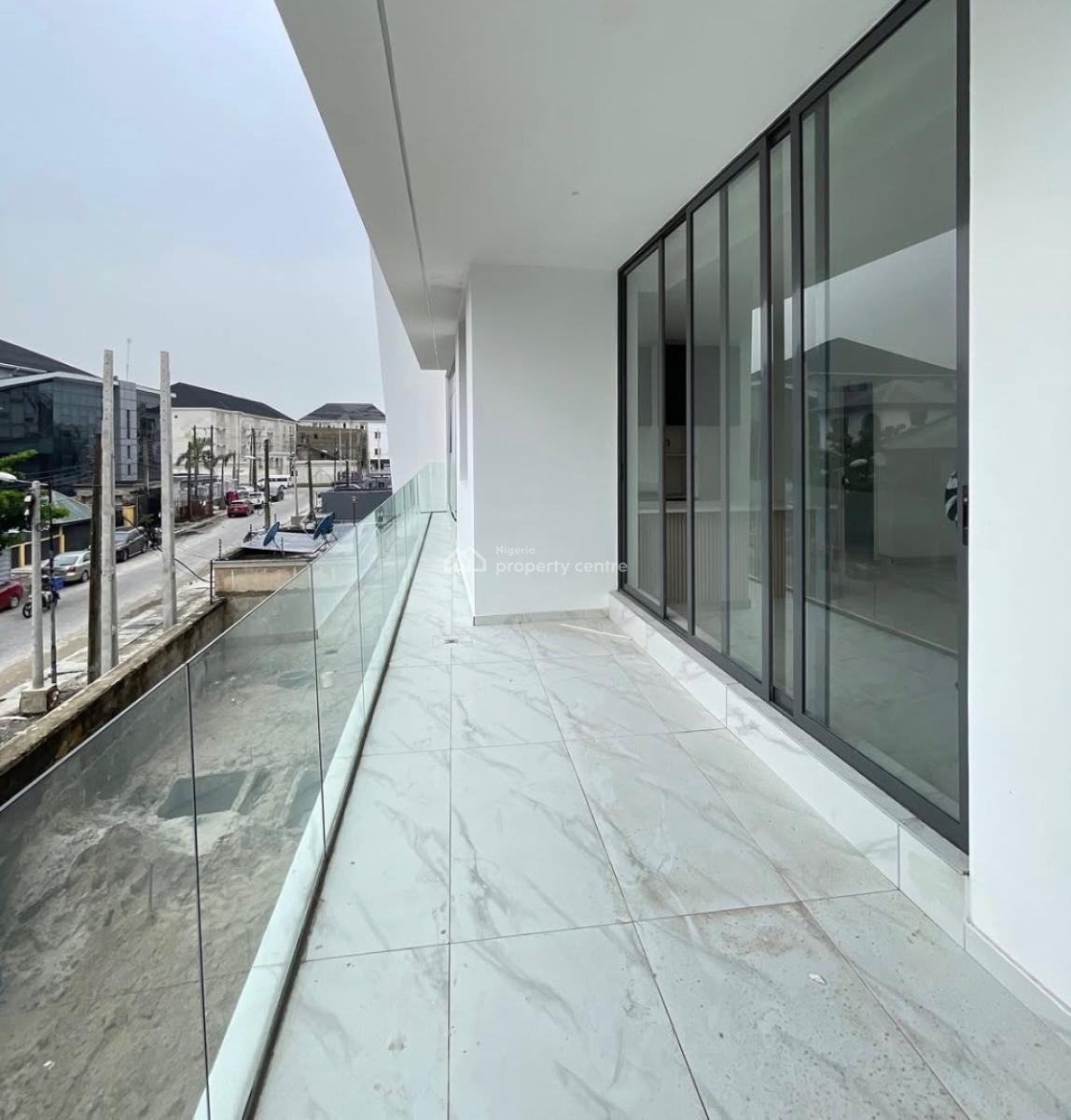Lovely 2 Bedroom Apartment with Bq, Lekki, Lekki, Lagos, Block of Flats for Sale