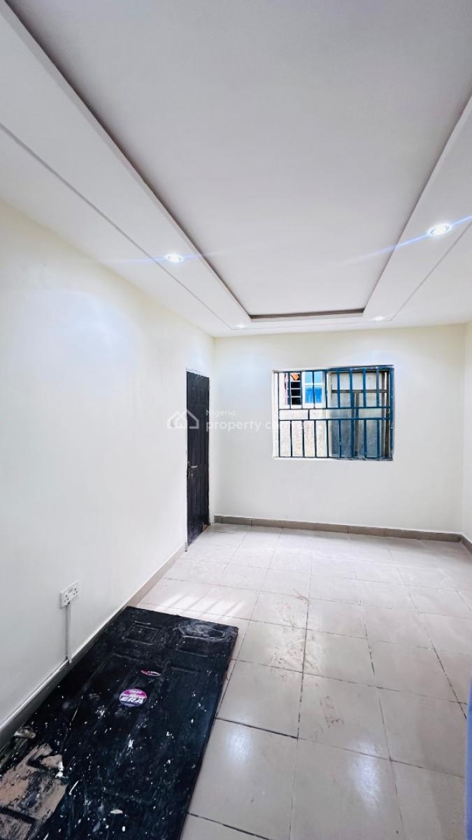 1bedroom Apartment  Location Apo Mechanic  1.6million Refundable C, Apo Resettlement, Apo, Abuja, Flat / Apartment for Rent