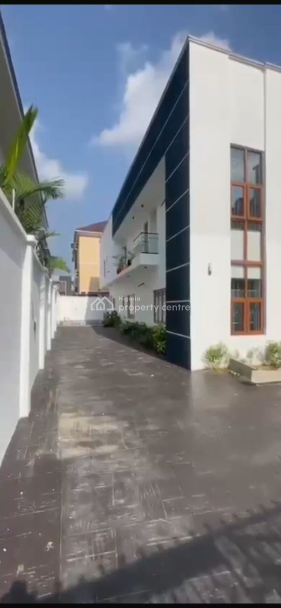 Stunning/ Executives 6 Bedroom Fully Detached Duplex Plus Pool with a, Ikeja Gra,ikeja Lagos, Ikeja Gra, Ikeja, Lagos, Detached Duplex for Sale