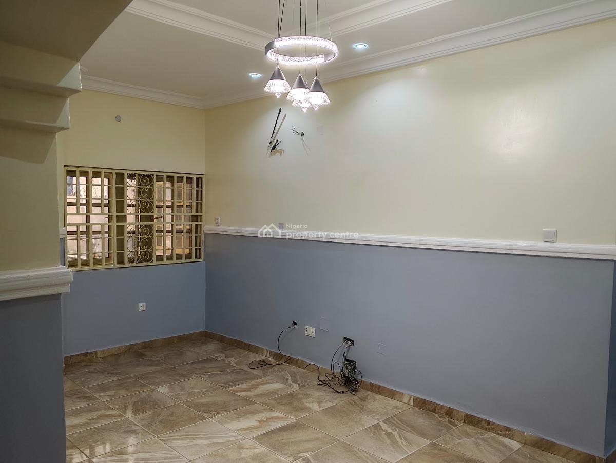 2 Bedrooms Flat, Pius Priam Avenue, Durumi, Abuja, Flat / Apartment for Rent