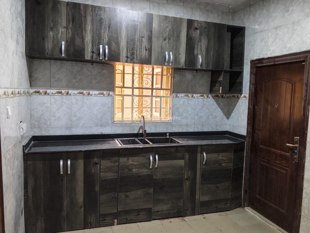 2 Bedrooms Flat, Pius Priam Avenue, Durumi, Abuja, Flat / Apartment for Rent