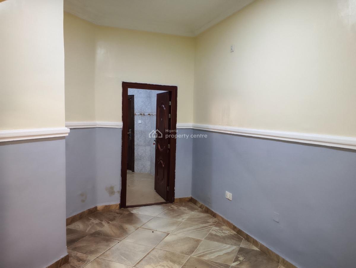 2 Bedrooms Flat, Pius Priam Avenue, Durumi, Abuja, Flat / Apartment for Rent