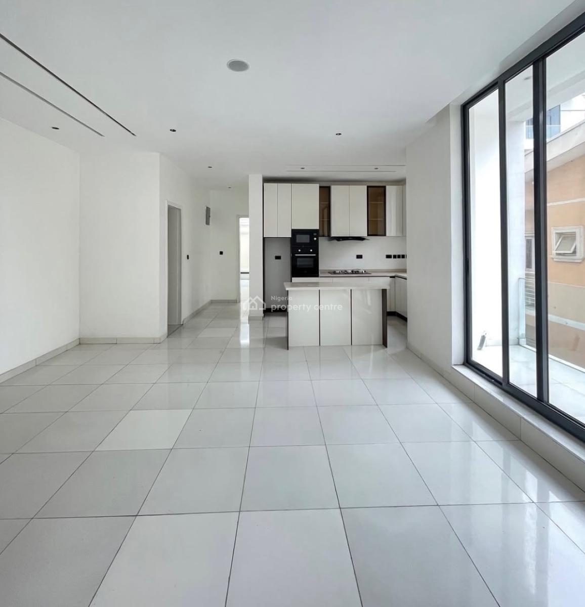 Lovely 2 Bedroom Apartment with Bq, Lekki, Lekki, Lagos, Block of Flats for Sale