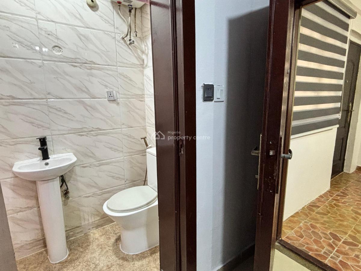 Fully Furnished 3 Bedroom Terrace Duplex with Attached Miniflat, Ikate, Lekki, Lagos, Terraced Duplex for Sale