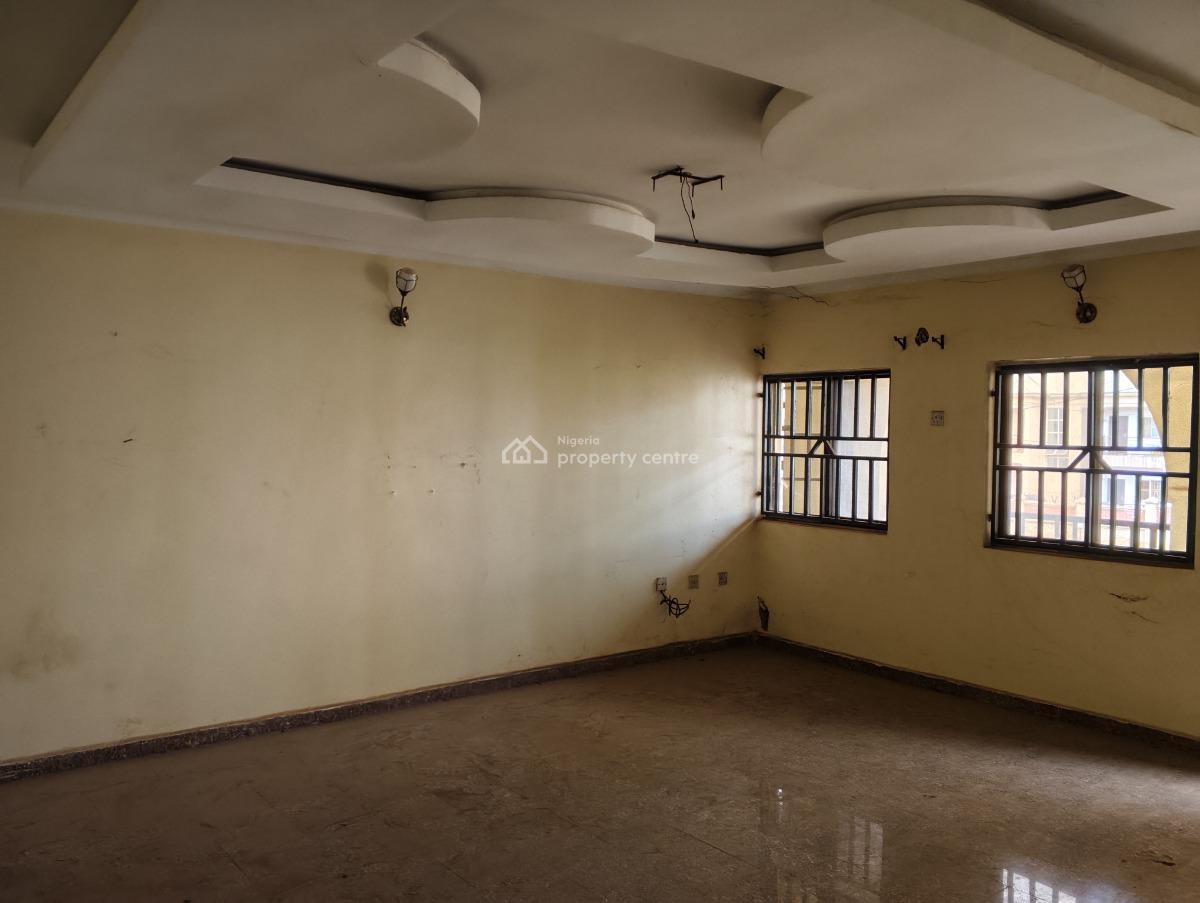 2 Bedrooms Flat with Study Room, Agbaje Jeremy Close, Durumi, Abuja, Flat / Apartment for Rent
