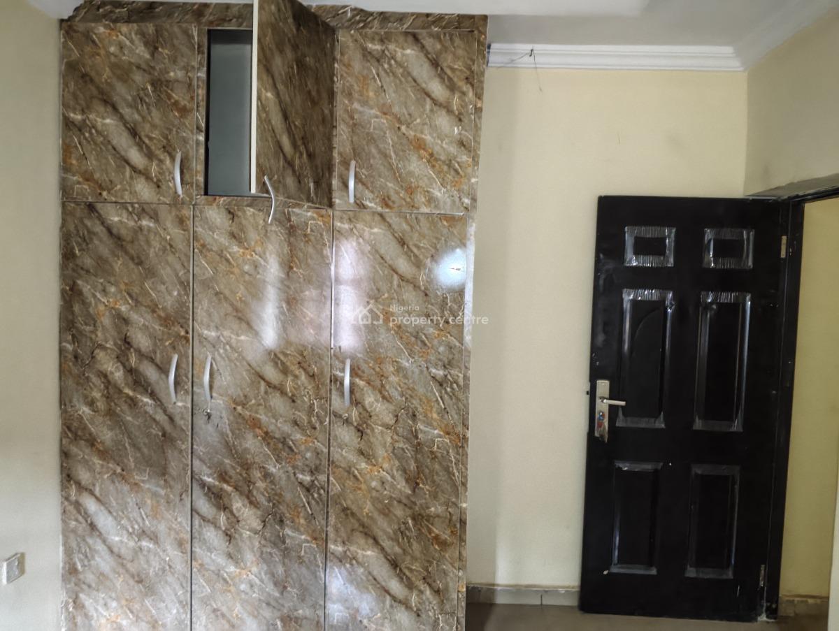 2 Bedrooms Flat with Study Room, Agbaje Jeremy Close, Durumi, Abuja, Flat / Apartment for Rent