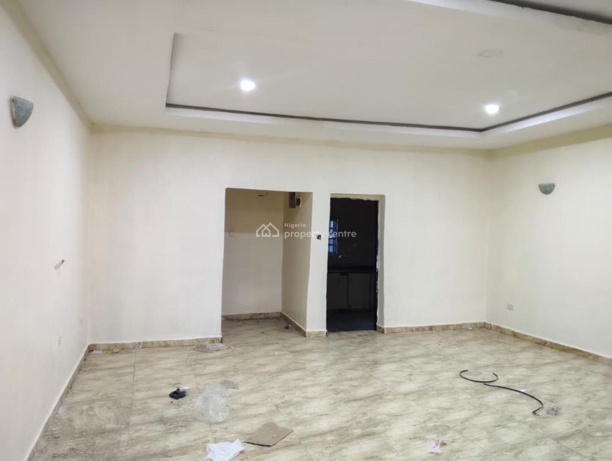 Spacious Three Bedrooms Flat, Tarred Road, Katampe (main), Katampe, Abuja, Flat / Apartment for Rent
