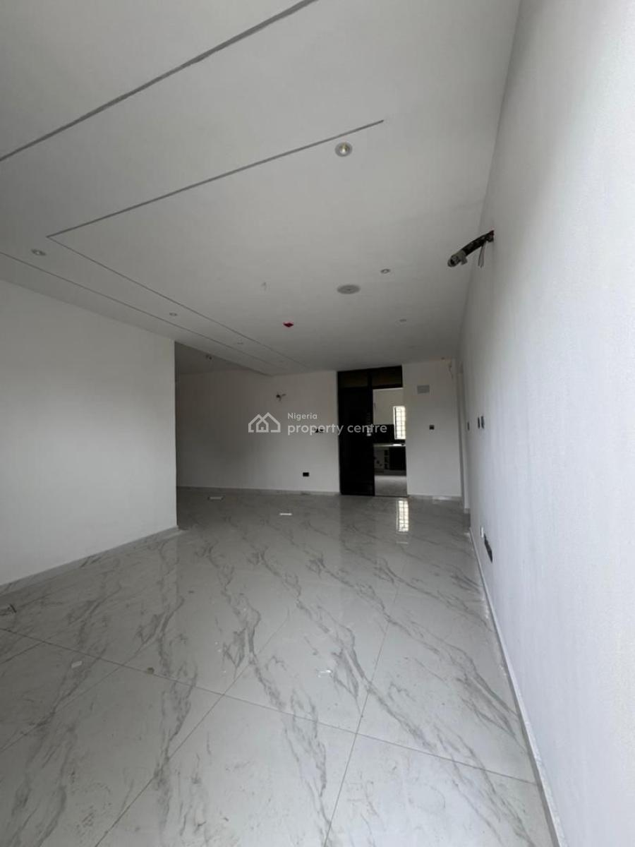 Uniquely Built 3 Bedroom Apartment+bq Close to Execujet Aviation Group, Skyway Aviation Handling Company, Reddington Hospital, Ikeja Golf Club, Ikeja Gra, Ikeja, Lagos, Block of Flats for Sale