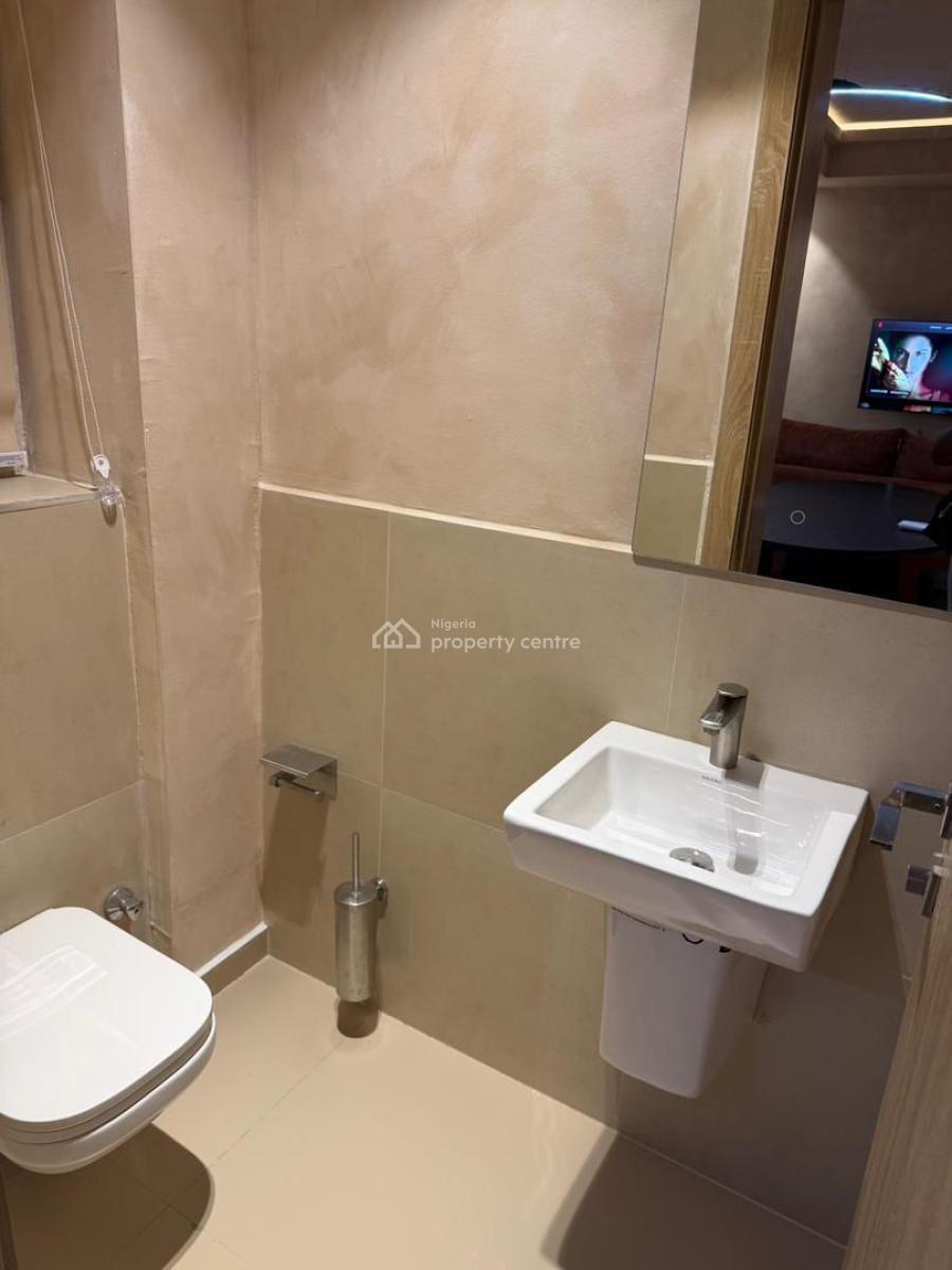 Well Furnished One Bedroom, Off Adeola Odeku, Victoria Island (vi), Lagos, Flat / Apartment for Rent