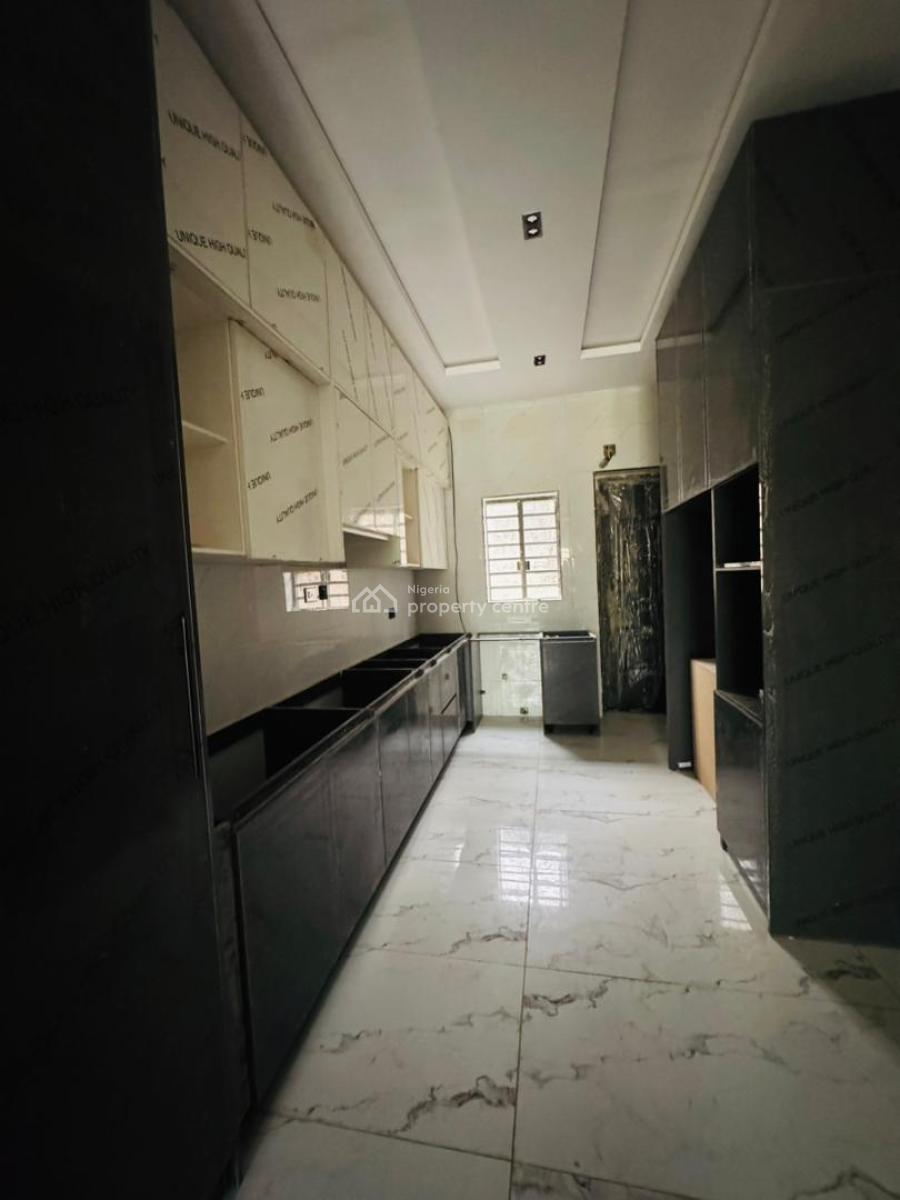 Beautifully Built 4 Bedroom Terrace Duplex with Bq, Ikeja Gra, Ikeja, Lagos, Terraced Duplex for Sale