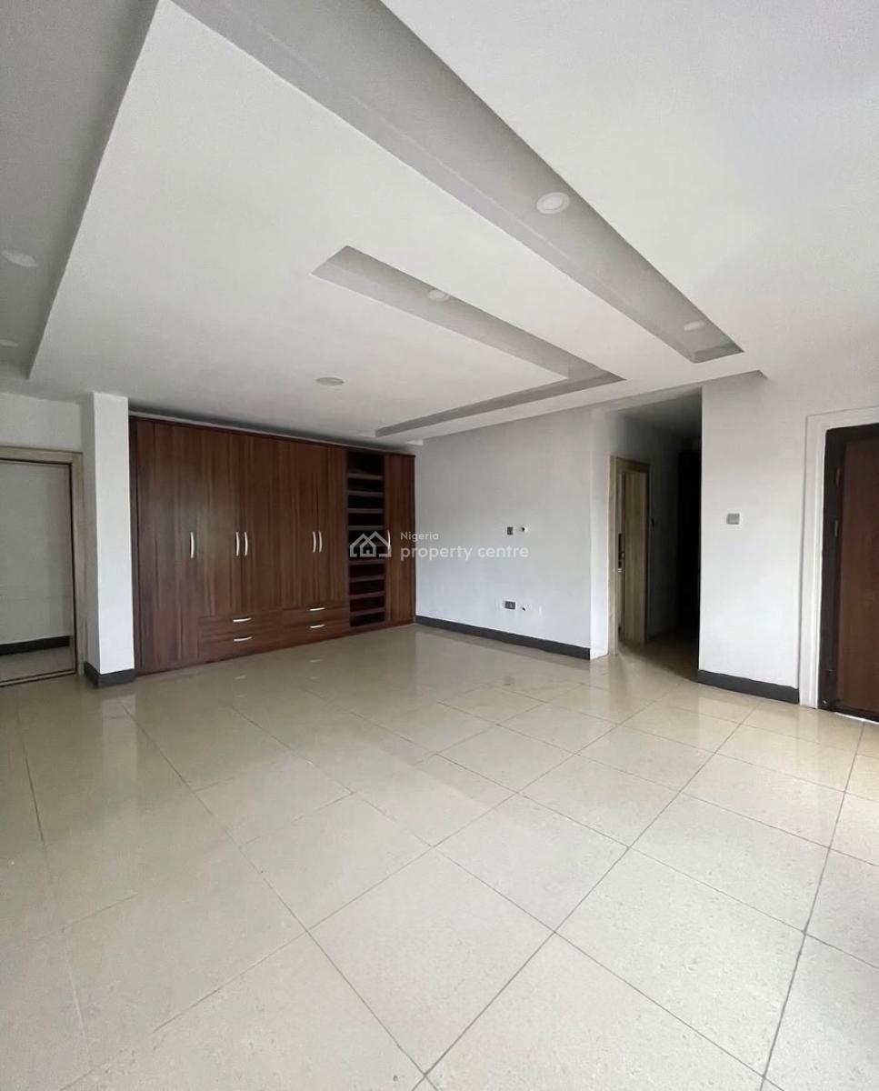 Spacious 3 Bedroom Apartment with Swimming Pool, Ikoyi, Lagos, Flat / Apartment for Rent