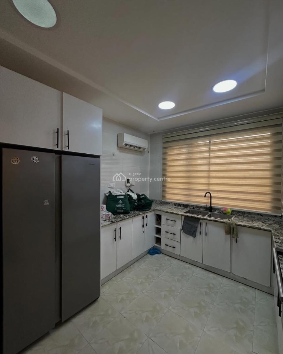 Fully Serviced 4 Bedroom Maisonette with Elevator, Lekki Right, Lekki Phase 1, Lekki, Lagos, House for Rent