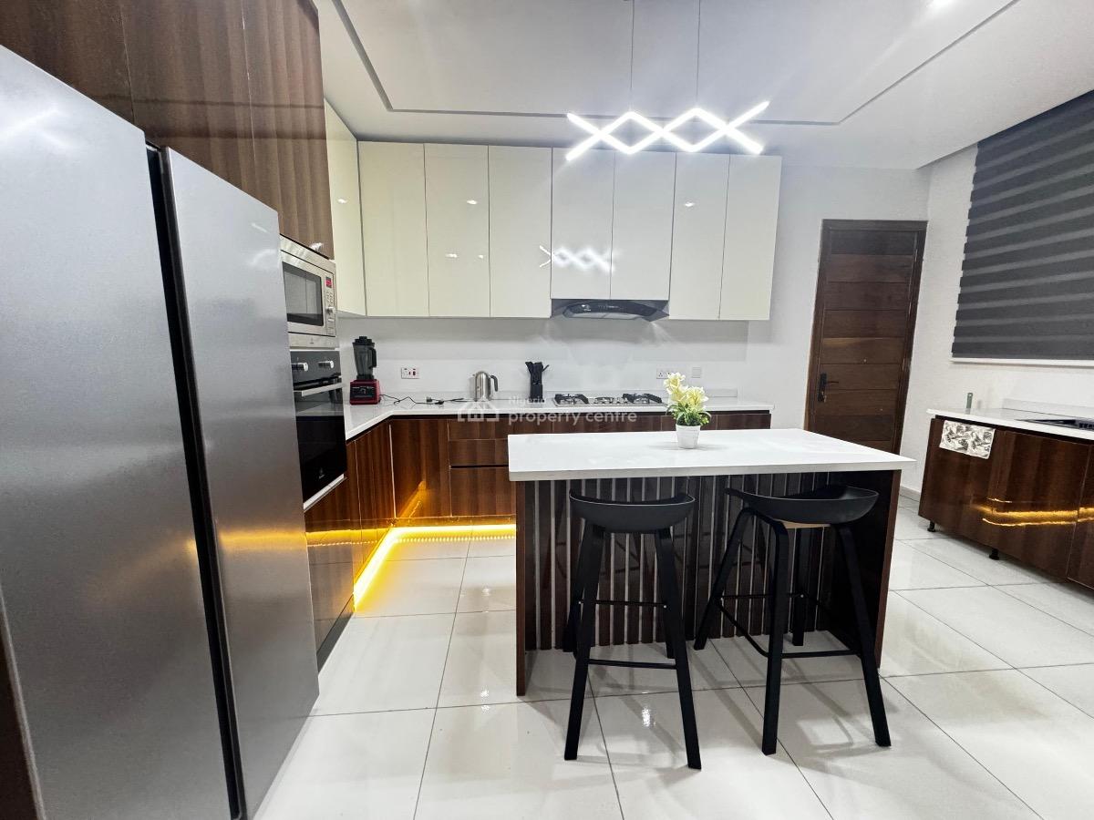 New Apartment Alert, Gbangbala Street, Ikate, Lekki, Lagos, Flat / Apartment Short Let