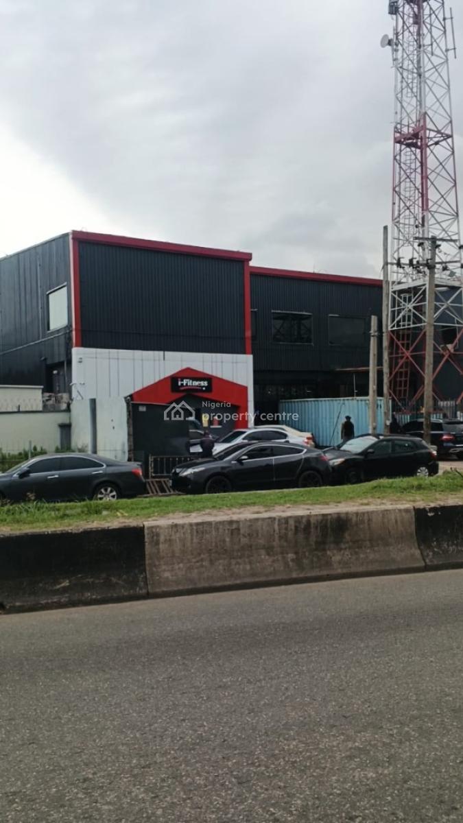 a Commercial Property Available on Herbert Macaulay Way,yaba, Herbert Marculey Way, Yaba, Lagos, Office Space for Sale