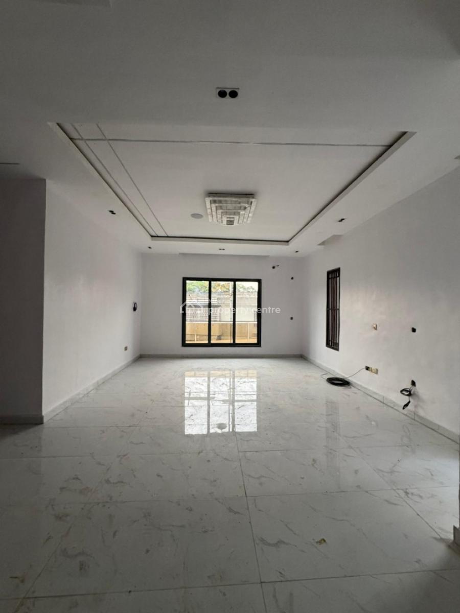 Spaciously Built 4 Bedroom Apartment with a Bq, Gym, Ikeja Gra, Ikeja, Lagos, Flat / Apartment for Sale