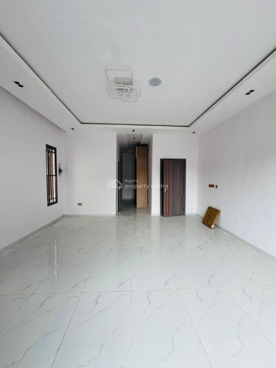 Spaciously Built 4 Bedroom Apartment with a Bq, Gym, Ikeja Gra, Ikeja, Lagos, Flat / Apartment for Sale