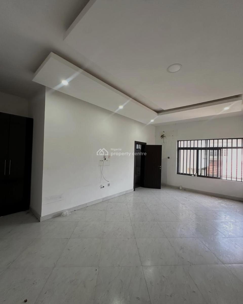 Fully Serviced 3 Bedroom Apartment with Bq, Lekki Phase 1, Lekki, Lagos, Flat / Apartment for Rent