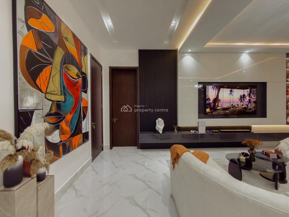 Newly Furnished Apartment, Lekki Phase 1, Lekki, Lagos, Flat / Apartment Short Let