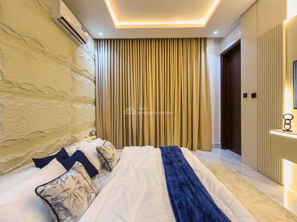 Newly Furnished Apartment, Lekki Phase 1, Lekki, Lagos, Flat / Apartment Short Let
