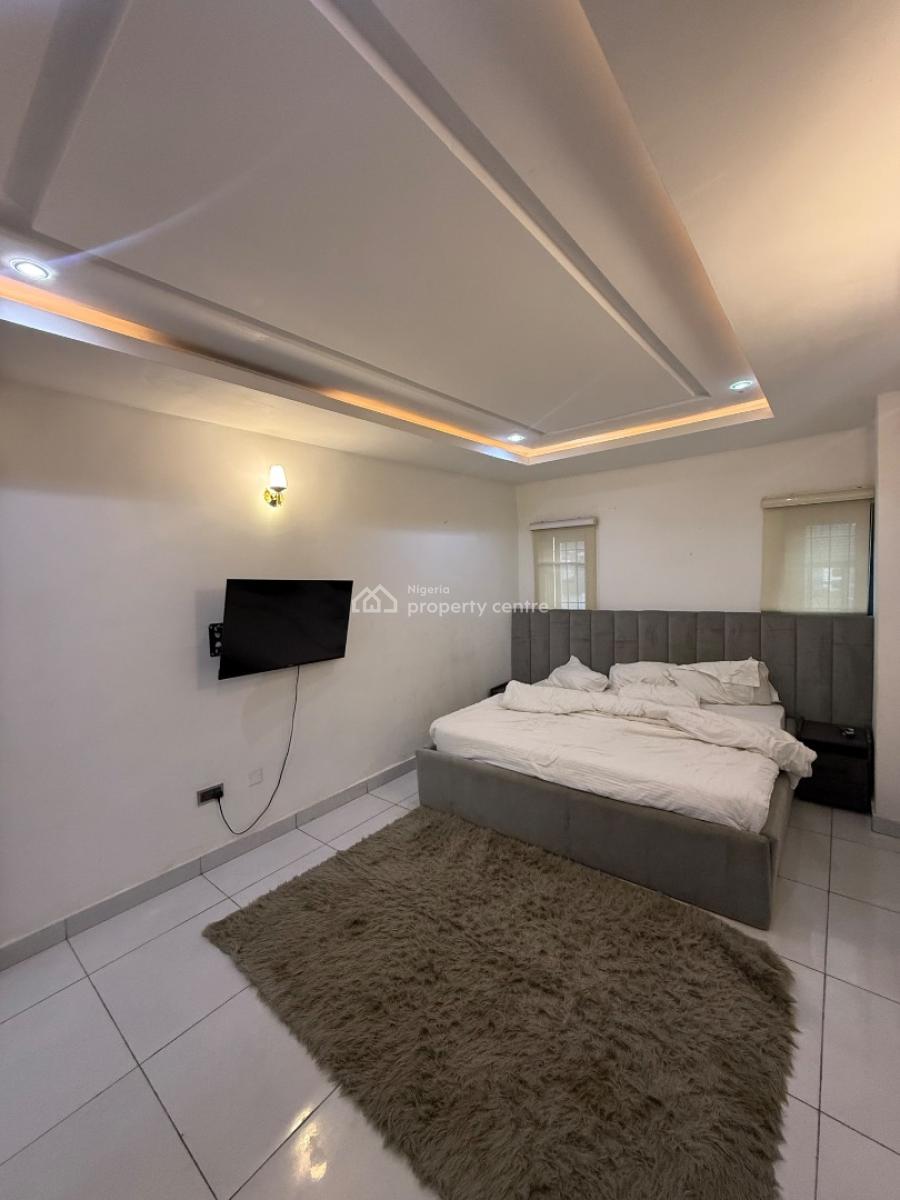 Fully Furnished and Serviced Nice and Spacious 2 Bedroom Apartment in, Jahi Gilmore, Jahi, Abuja, Flat / Apartment for Rent