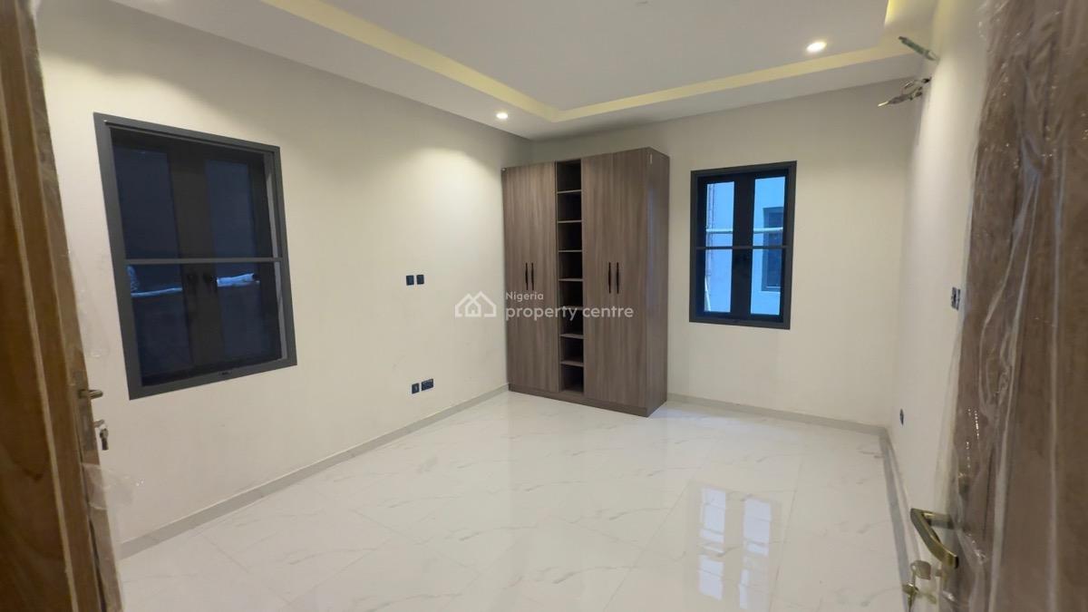 Luxury 3 Bedrooms Flat with Bq, 1 Ajifoluke Avenue, Ilasan, Lekki, Lagos, Flat / Apartment for Rent