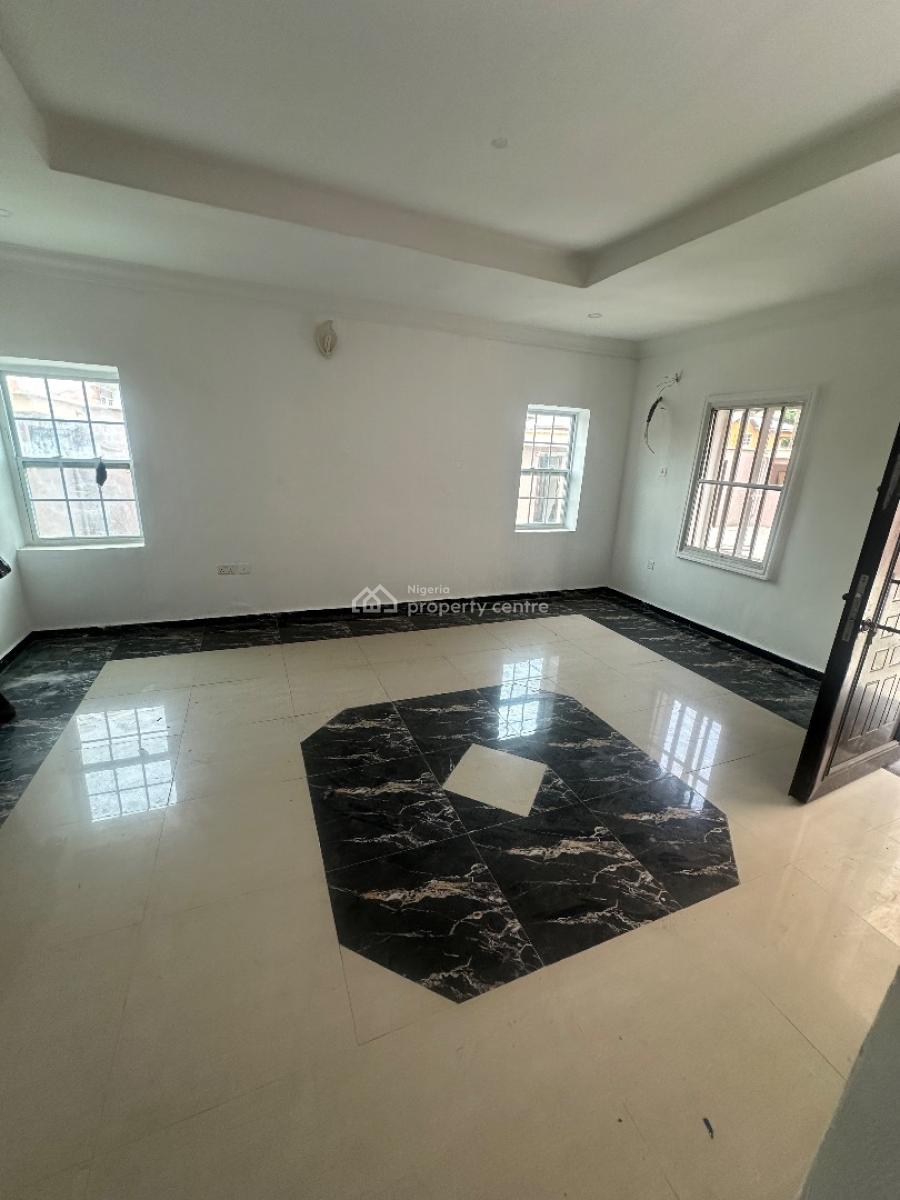 Standard Renovated 2bedroom Flat at Victoria Island (vi), Palace Road, Oniru, Victoria Island (vi), Oniru, Victoria Island (vi), Lagos, Flat / Apartment for Rent