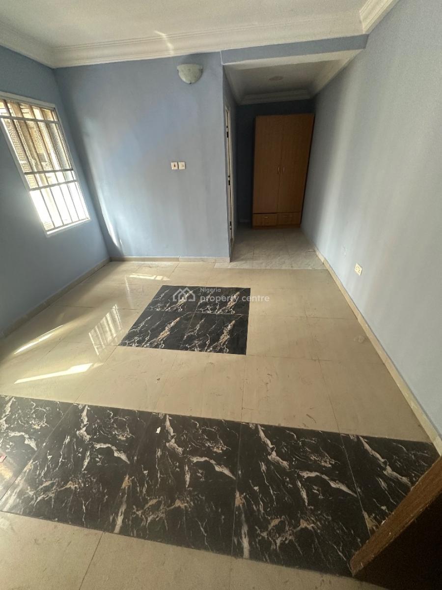 Standard Renovated 2bedroom Flat at Victoria Island (vi), Palace Road, Oniru, Victoria Island (vi), Oniru, Victoria Island (vi), Lagos, Flat / Apartment for Rent