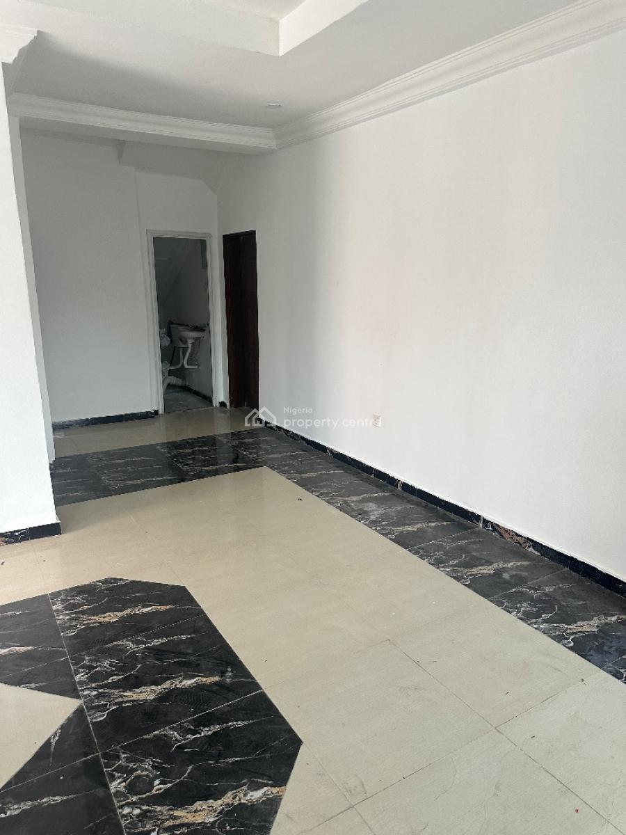 Standard Renovated 2bedroom Flat at Victoria Island (vi), Palace Road, Oniru, Victoria Island (vi), Oniru, Victoria Island (vi), Lagos, Flat / Apartment for Rent