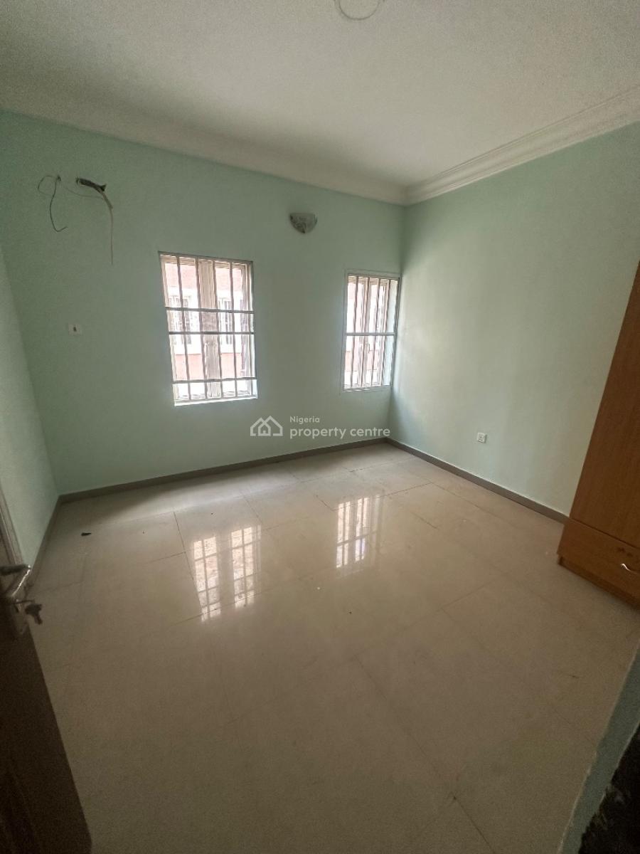 Standard Renovated 2bedroom Flat at Victoria Island (vi), Palace Road, Oniru, Victoria Island (vi), Oniru, Victoria Island (vi), Lagos, Flat / Apartment for Rent