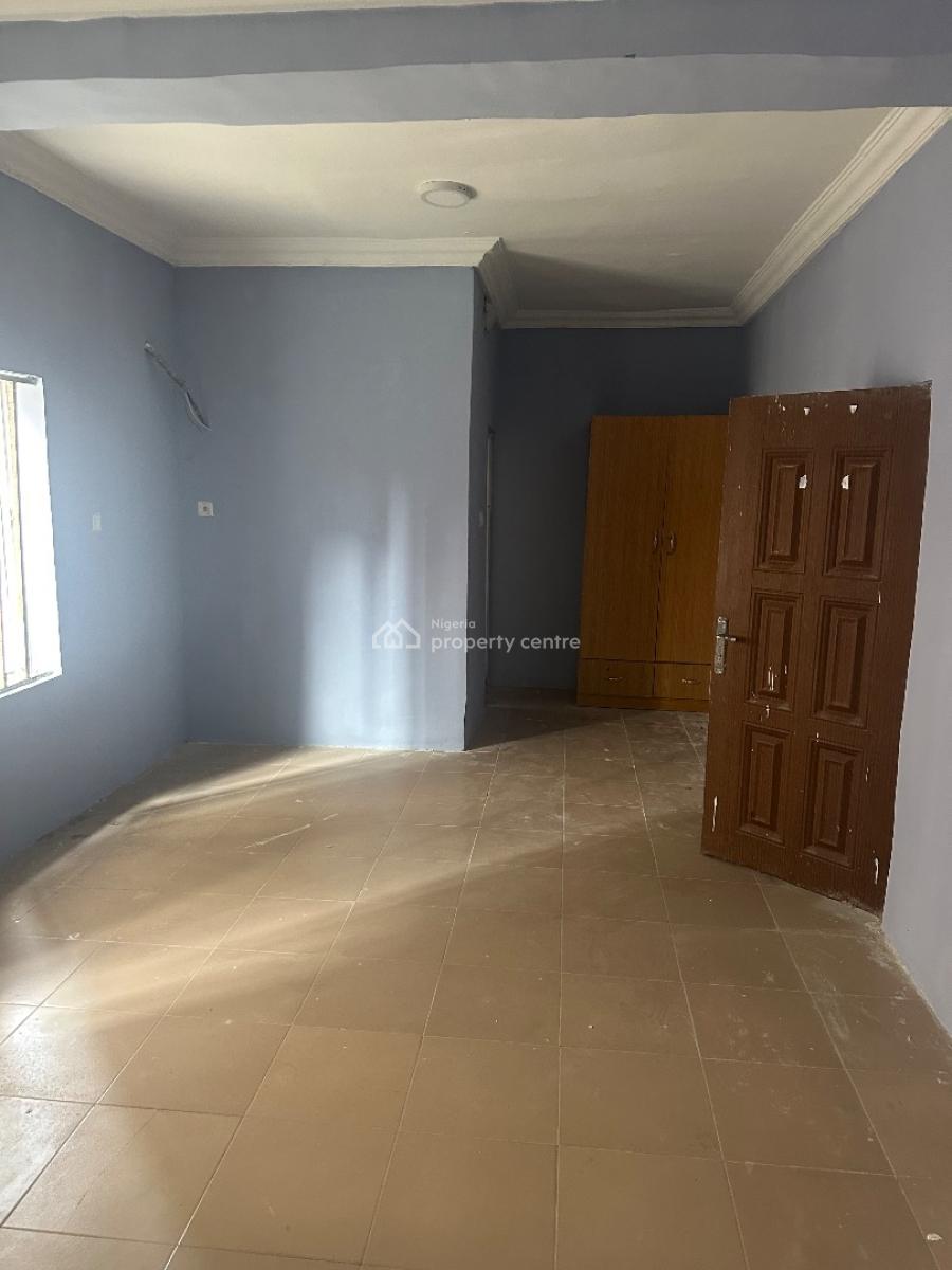 Standard Renovated 2bedroom Flat at Victoria Island (vi), Palace Road, Oniru, Victoria Island (vi), Oniru, Victoria Island (vi), Lagos, Flat / Apartment for Rent
