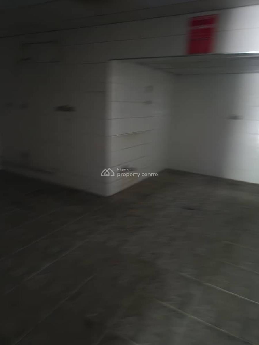 Large and Massive Commercial 5 Bedroom Detached House, Off Ozumba Mbadiwe Road, Victoria Island (vi), Lagos, Detached Duplex for Rent