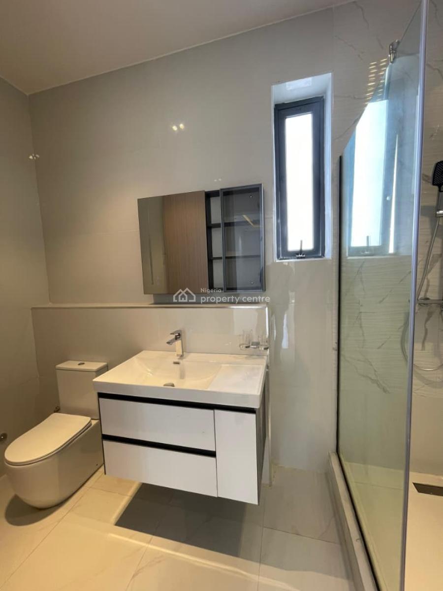 Beautifully and Spacious 5 Bedrooms Fully Detached Duplex with a Pool, Lekki Phase 1, Lekki, Lagos, Detached Duplex for Rent