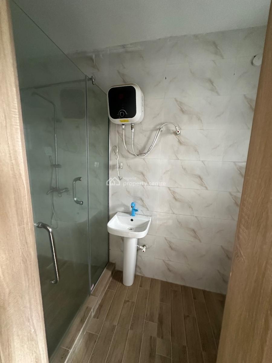 Standard 3bedroom Apartment at Lekki, in an Estate, at Ilasan, Lekki Lagos, Ilasan, Lekki, Lagos, Flat / Apartment for Sale