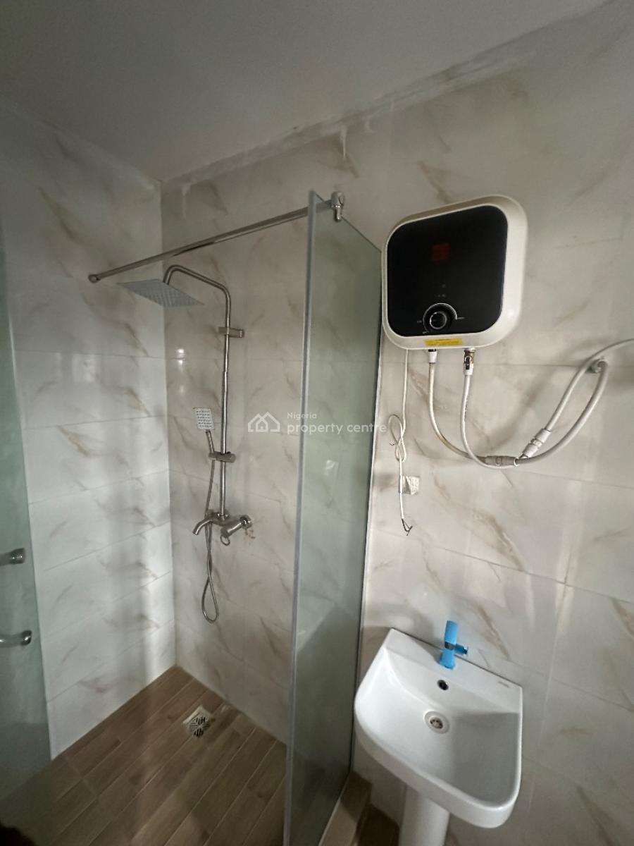 Standard 3bedroom Apartment at Lekki, in an Estate, at Ilasan, Lekki Lagos, Ilasan, Lekki, Lagos, Flat / Apartment for Sale