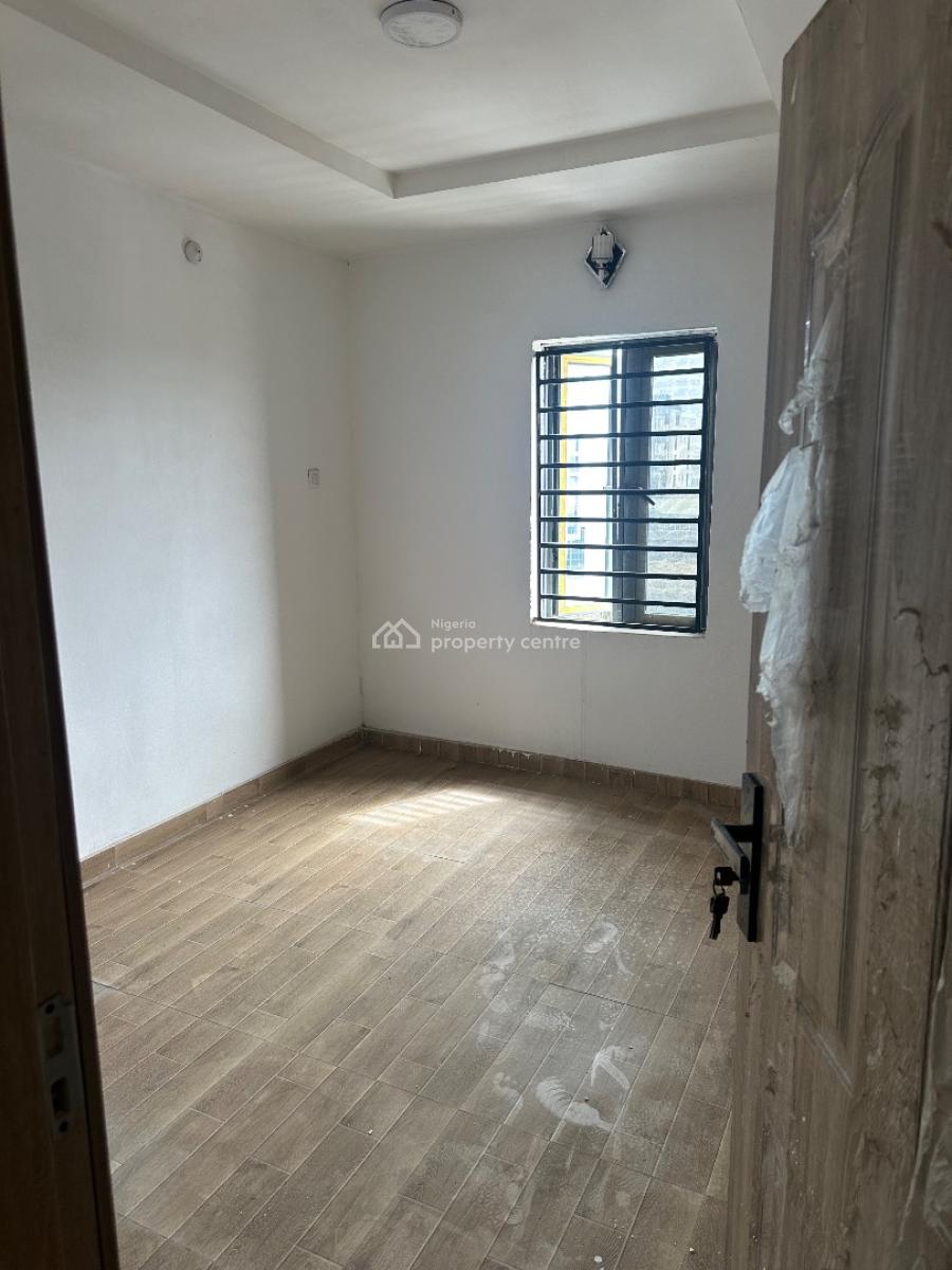 Standard 3bedroom Apartment at Lekki, in an Estate, at Ilasan, Lekki Lagos, Ilasan, Lekki, Lagos, Flat / Apartment for Sale