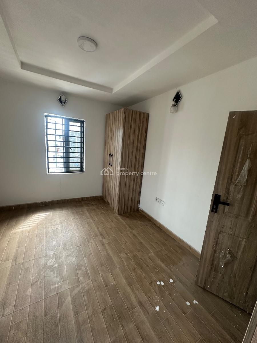 Standard 3bedroom Apartment at Lekki, in an Estate, at Ilasan, Lekki Lagos, Ilasan, Lekki, Lagos, Flat / Apartment for Sale
