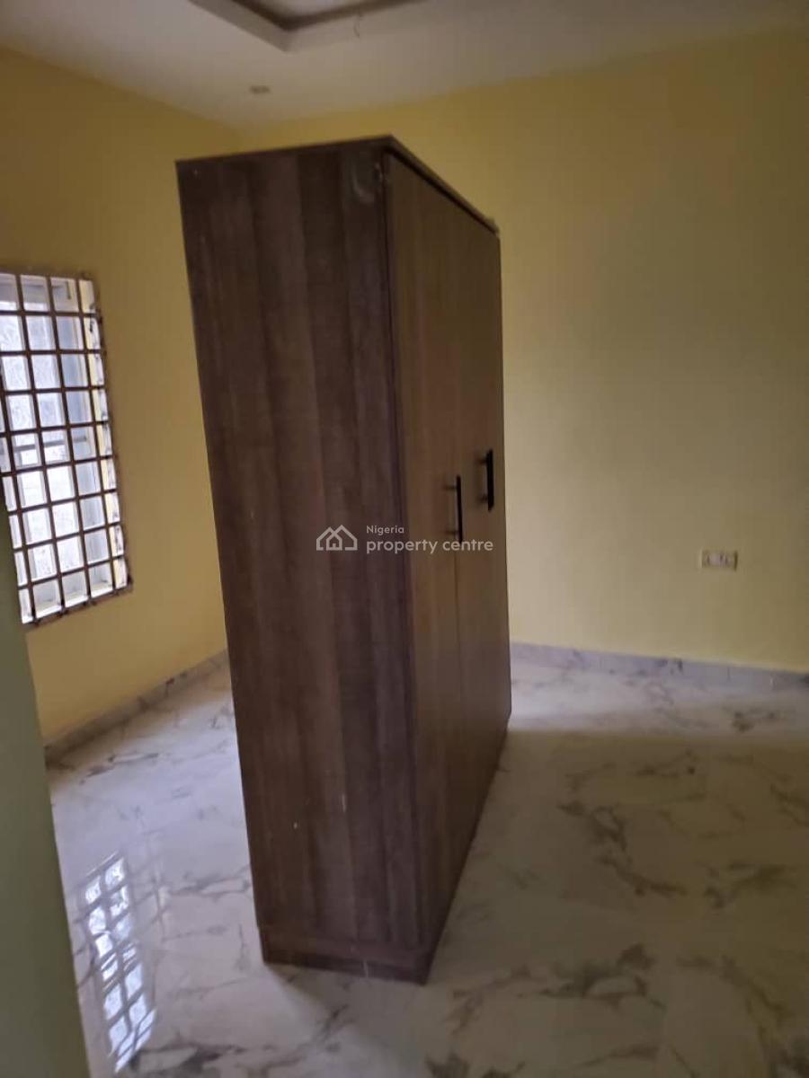 Clean 2 Bedroom, Naf Valley Estate, Asokoro District, Abuja, Flat / Apartment for Rent