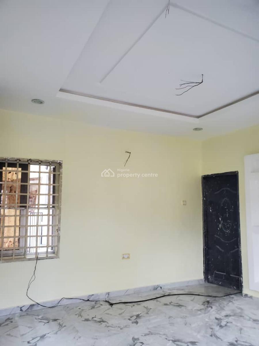 Clean 2 Bedroom, Naf Valley Estate, Asokoro District, Abuja, Flat / Apartment for Rent