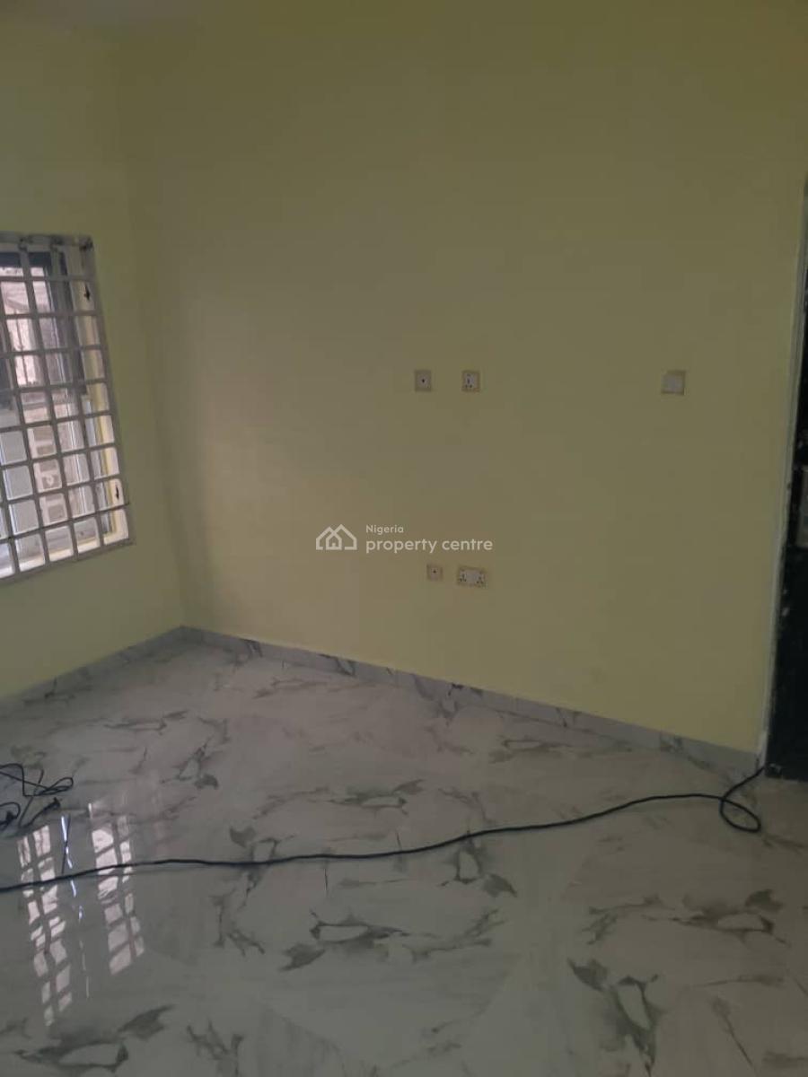 Clean 2 Bedroom, Naf Valley Estate, Asokoro District, Abuja, Flat / Apartment for Rent