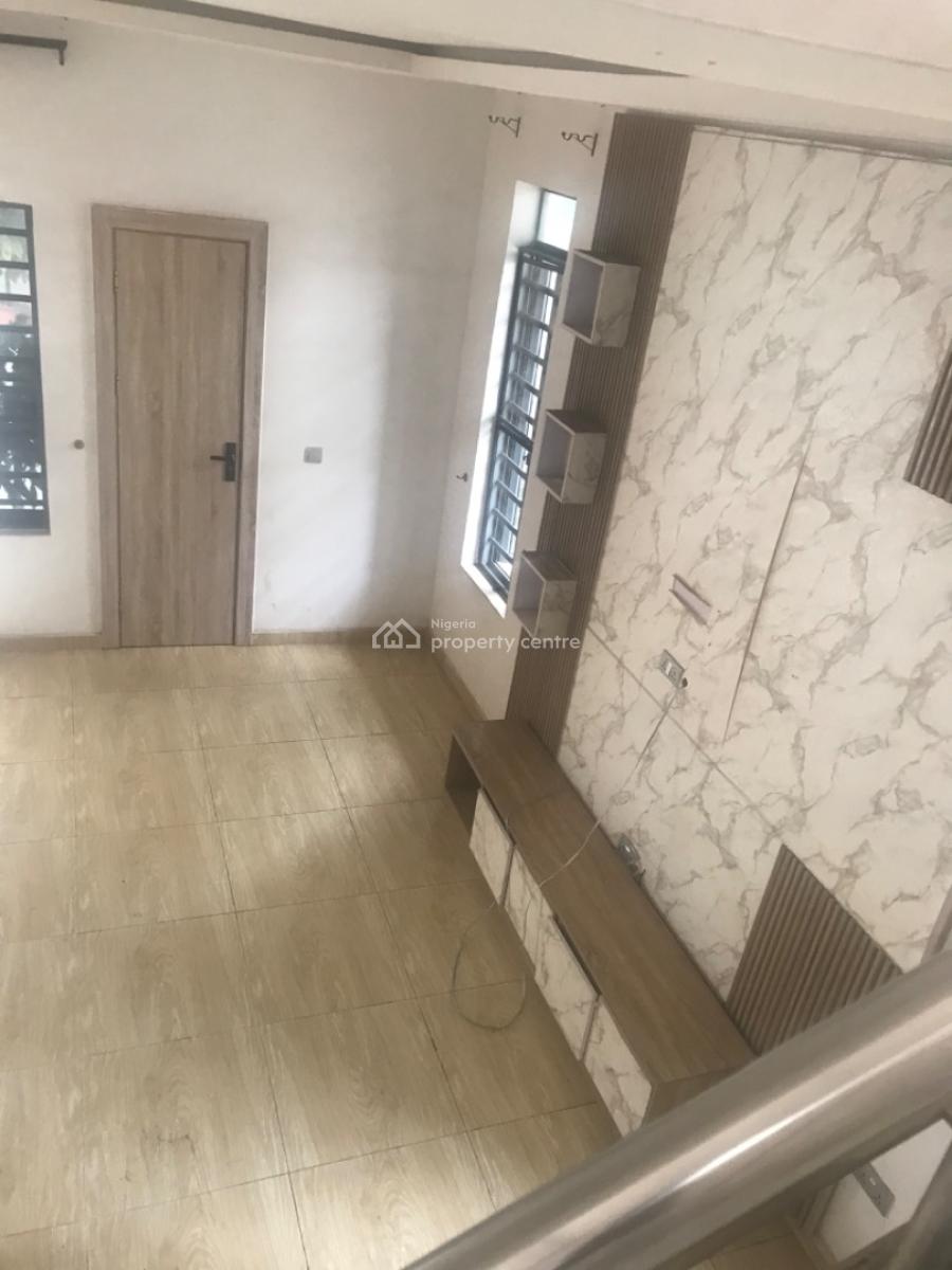 a 3 Bedroom Terraced Duplex, Victoria Crest 2 Estate, Orchid, Lekki, Lagos, Terraced Duplex for Rent