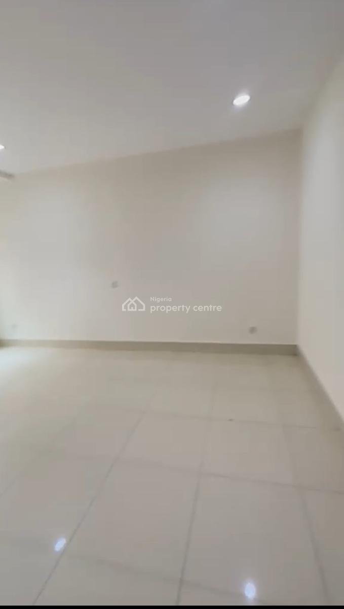 2 Units of Spacious and Clean 2 Bedroom Apartment (upstairs), Oniru Estate, Oniru, Victoria Island (vi), Lagos, Flat / Apartment for Rent